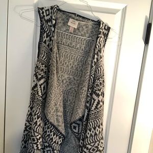 Knox Rose knitted vest